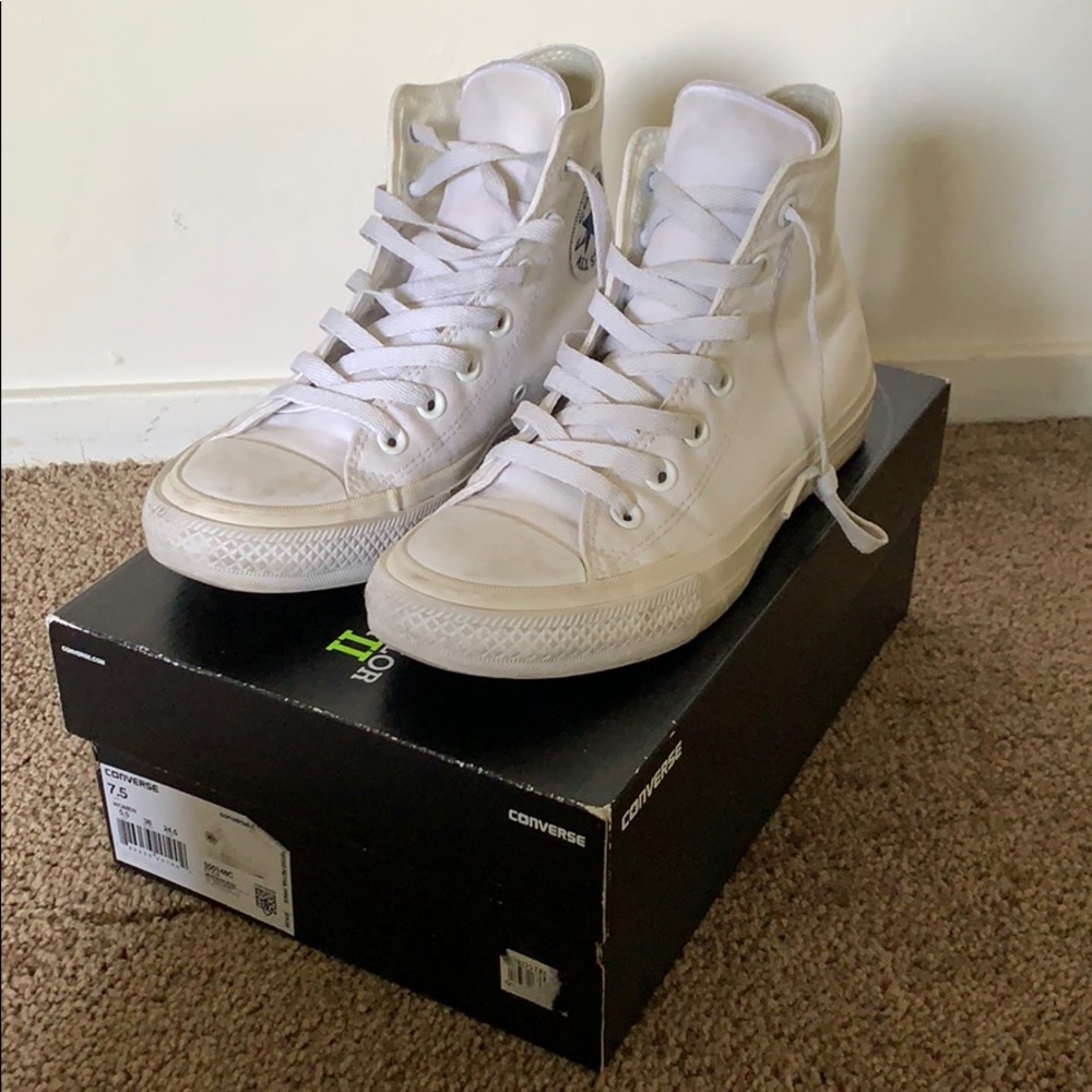 Converse Women’s Chuck Taylor All Star II